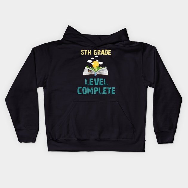 Funny 5th Grade level Complete Video gamer 2021 Graduation Kids Hoodie by IbrahemHassan